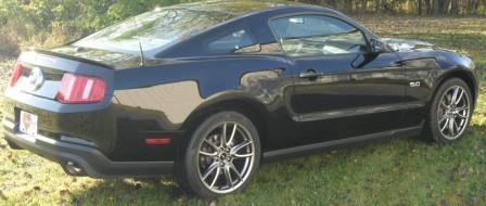 2011 Ford
          Mustang